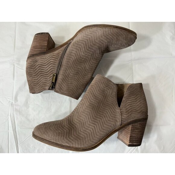 Lucky Brand Pickla Ankle Boots Booties Chevron Suede Beige Size 9M - Picture 8 of 12